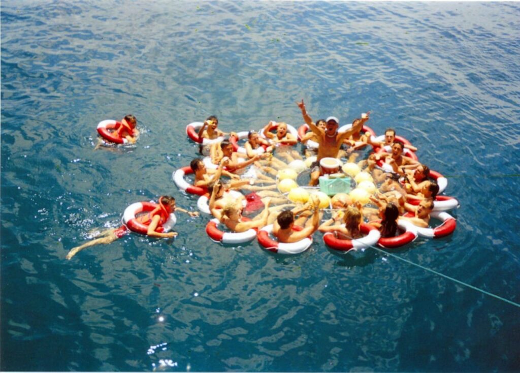 펑키 멍키 보트 트립(FUNKY MONKEY BOAT TRIP) 액티비티 풍경, Image by funkymonkytour.com