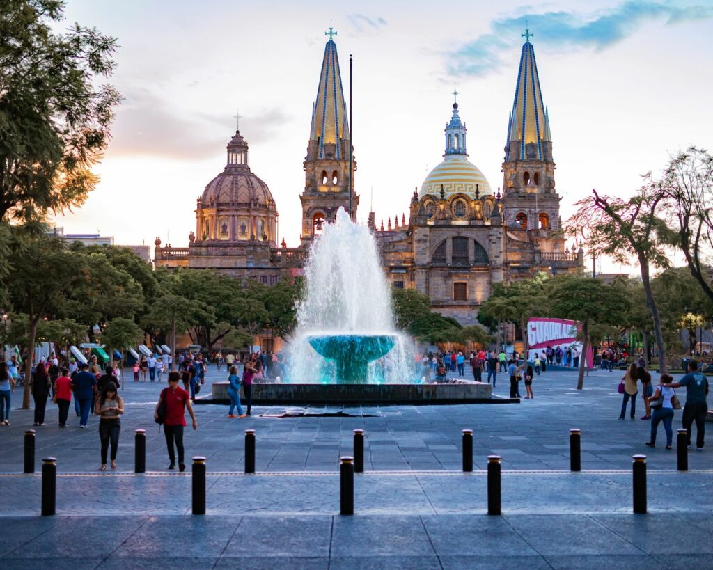 맥시코 과달라하라 자유의 광장, Plaza de la liberacion, Guadalajara, Mexico,  Photo by roman-lopez