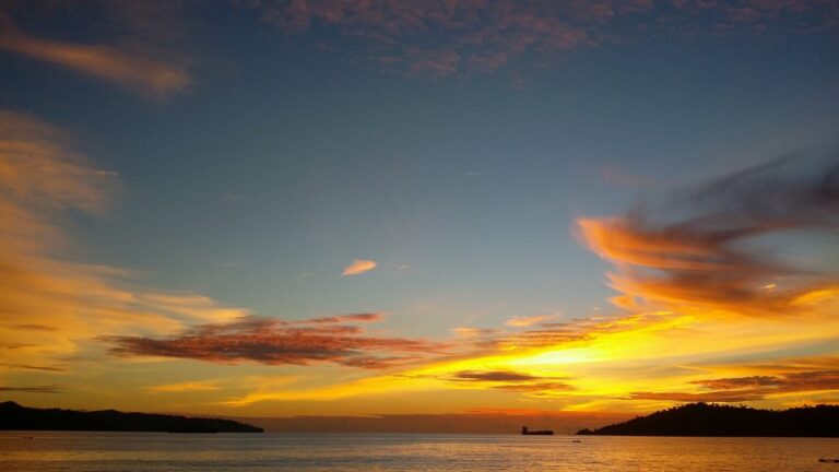 코타키나발루 석양, Kota Kinabalu, Sabah, Malaysia, Photo by KENNETH RODRIGUES