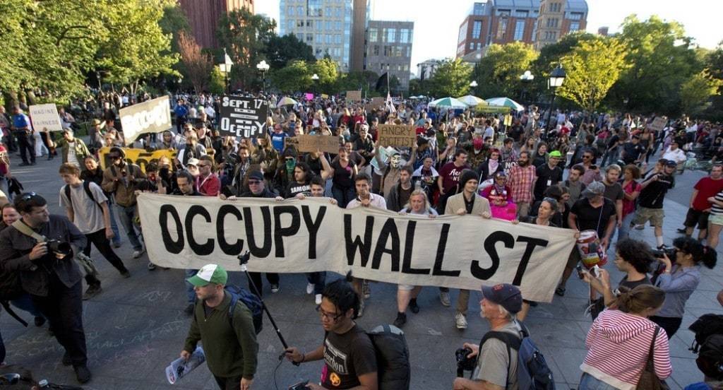 2011년 월가를 점령하라는 Occupy Wall Street 시위 모습, Image from occuoy.org