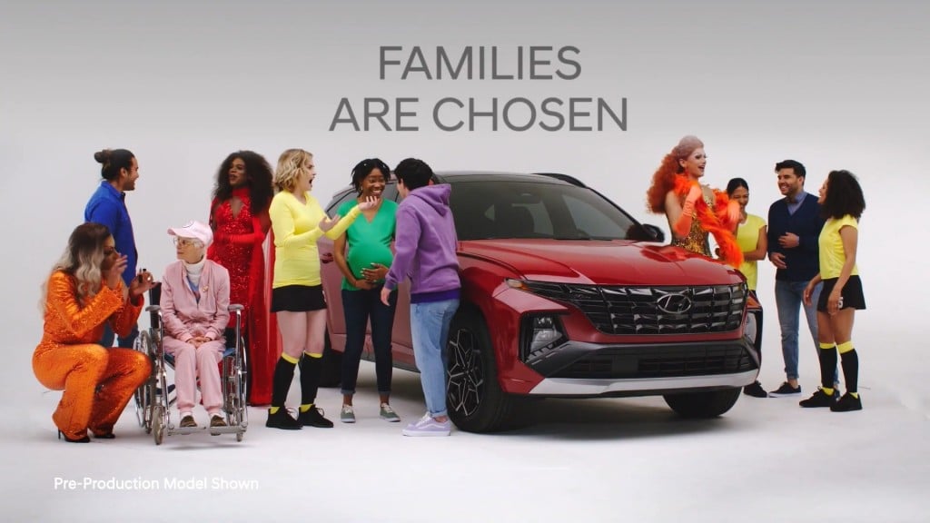 현대차 LGBTQ 마케팅, 젠더 다양성 강조 Chosen Family 2020 Hyundai Emerging Directo