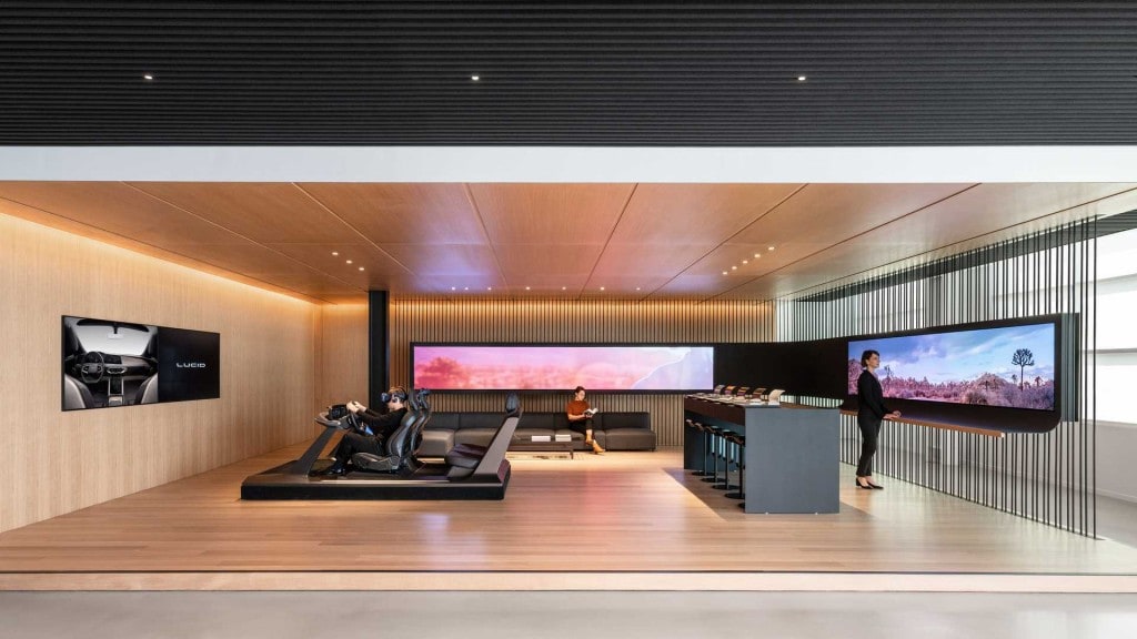 루시드 전기차가 거실같은 미래 컨셉의 루시드 전시장을 만든 이유 49 루시드 디자인 스튜디오,측면 모습, Lucid Motors Design Studiolucid