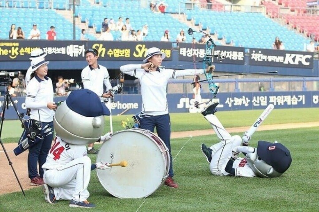 한국 양궁 국가대표 야구장 소음 훈련 모습