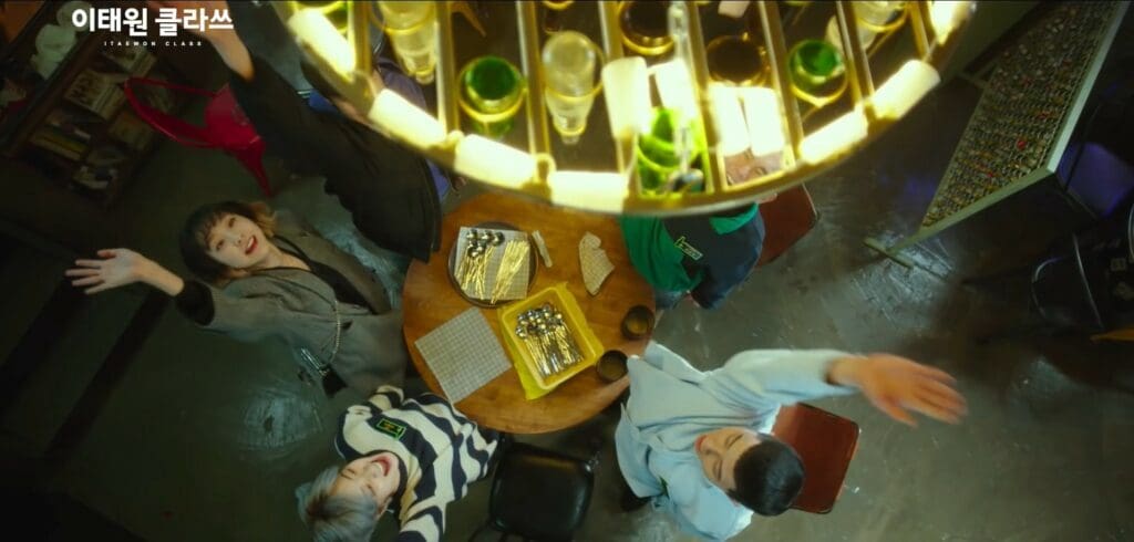 이태원 클라쓰, 새롭게 시작하는 단밤 직원들, Image from JTBC