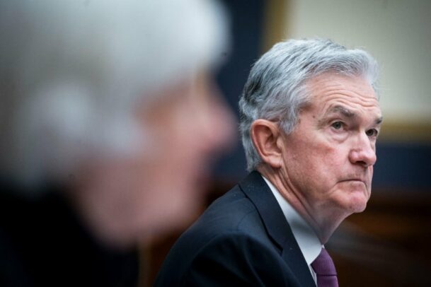 제롬-파월-이-면준-의장-Federal-Reserve-Chair-Jerome-Powell-Photo-by-Al-Drago-via-AP