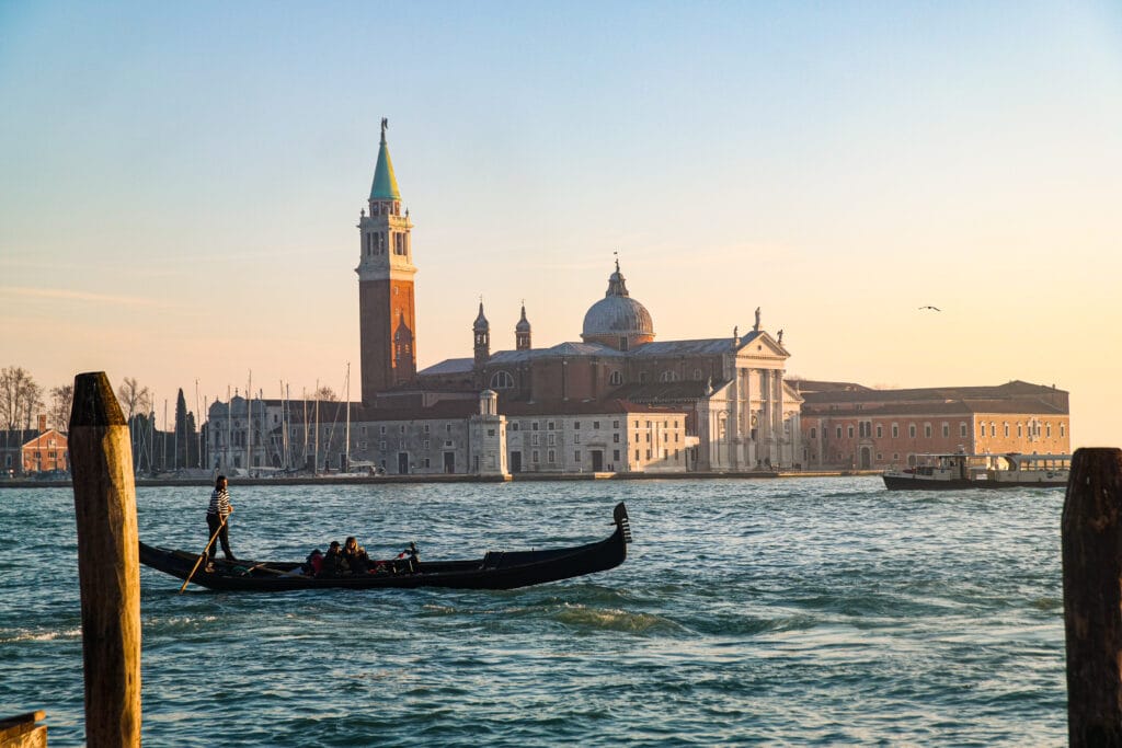 건강상 이유로 콘텐츠 업뎃이 중단되고 있습니다. 5