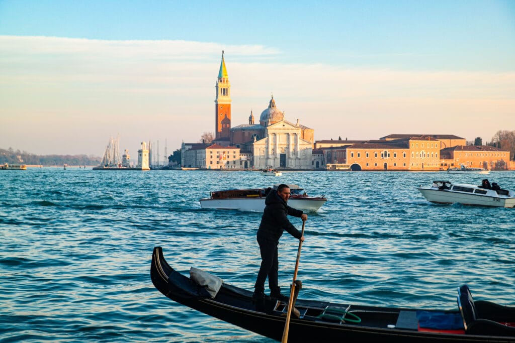 건강상 이유로 콘텐츠 업뎃이 중단되고 있습니다. 6
