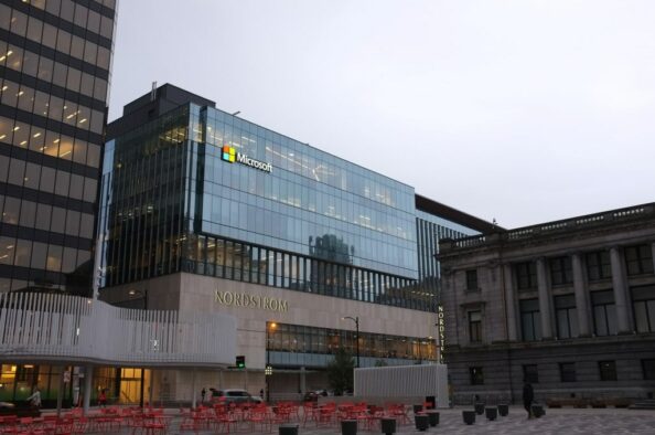 마이크로소프트 빌딩, Microsoft building, Photo by Matthew manuel