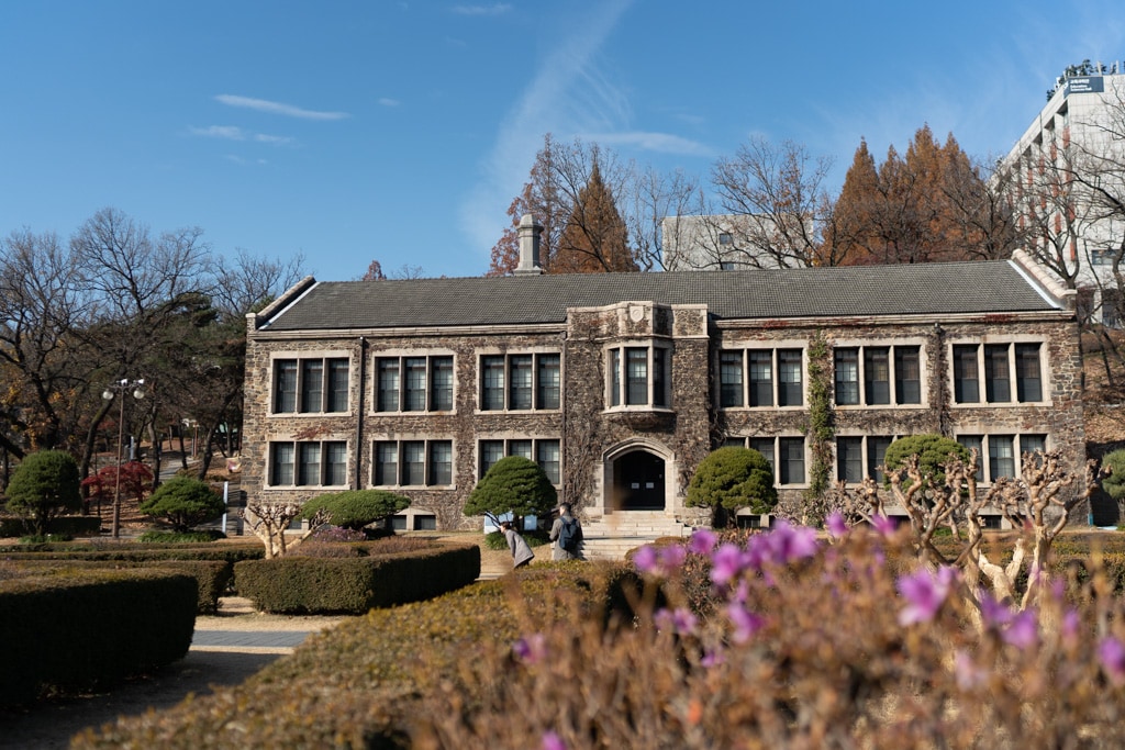 추억속에서 연세대 가을을 담다 75 연세대 언더우드관 앞건물, 스팀슨관