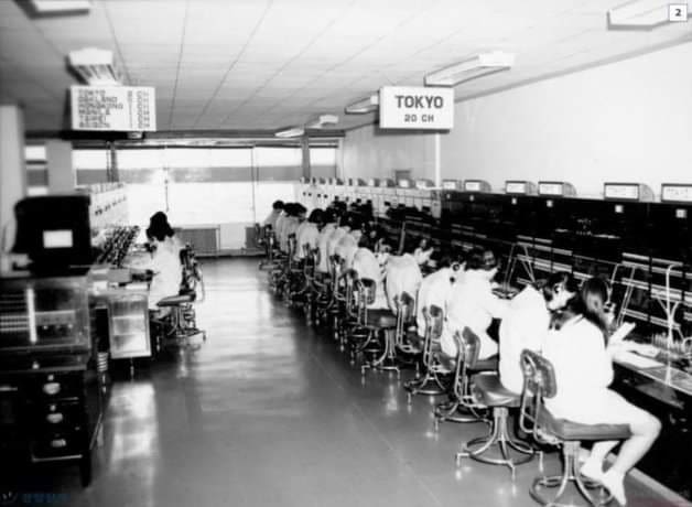 전화교환원 작업실 풍경