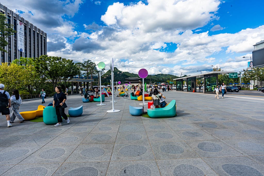 가을 하늘빛이 아름답던 날의 광화문 광장 43