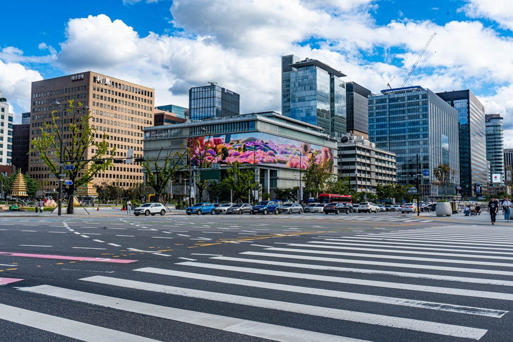 가을 하늘빛이 아름답던 날의 광화문 광장 44