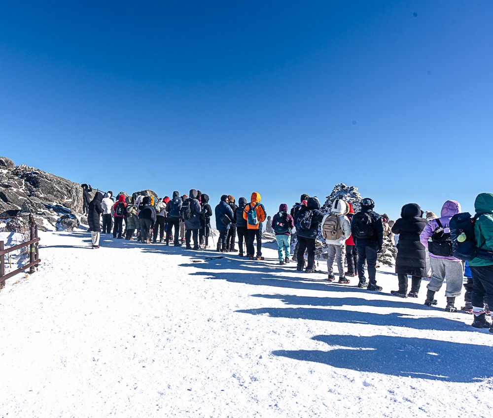 가족 겨울 산행 추천, 덕유산 케이블카를 타고 덕유산 향적봉을 다녀오다. 16