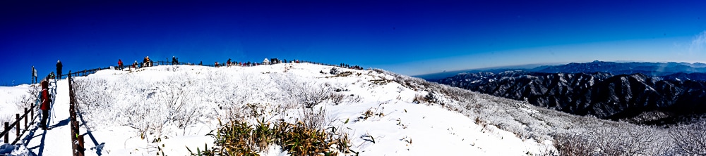 가족 겨울 산행 추천, 덕유산 케이블카를 타고 덕유산 향적봉을 다녀오다. 23