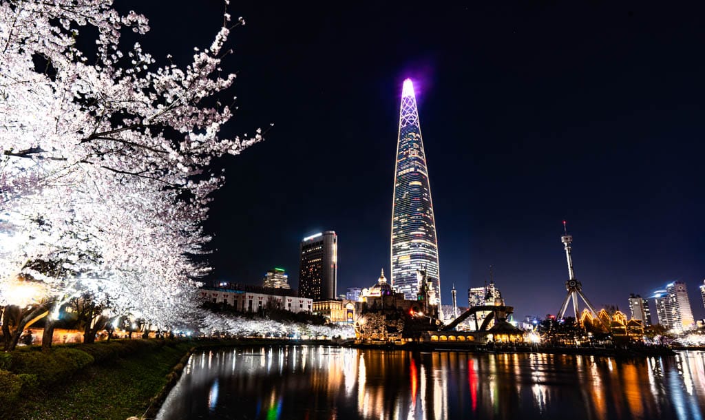 2024년 4월 서울 석촌호수 벚꽃-5507, 석촌호수 벚꽃축제에서 담아본 석촌호수 야경