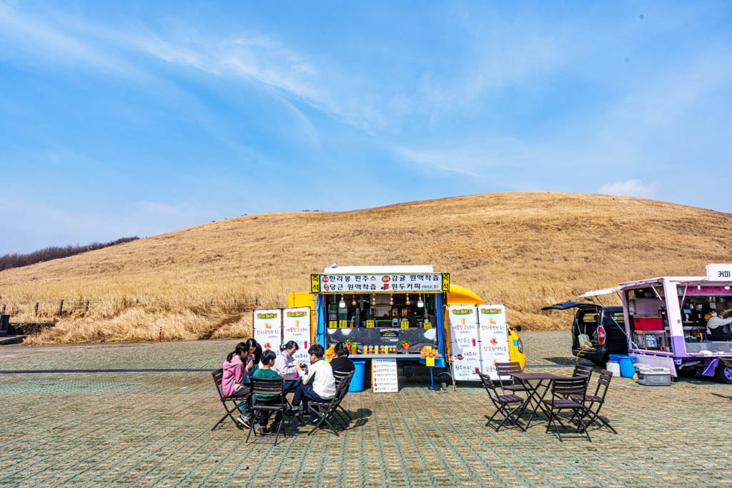 제주 새별오름, 제주 새별오름 푸드트럭, DSC02978-, Photo by Happist