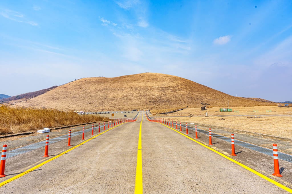제주 여행의 여유를 만끽할 제주 새별오름 여행기 1