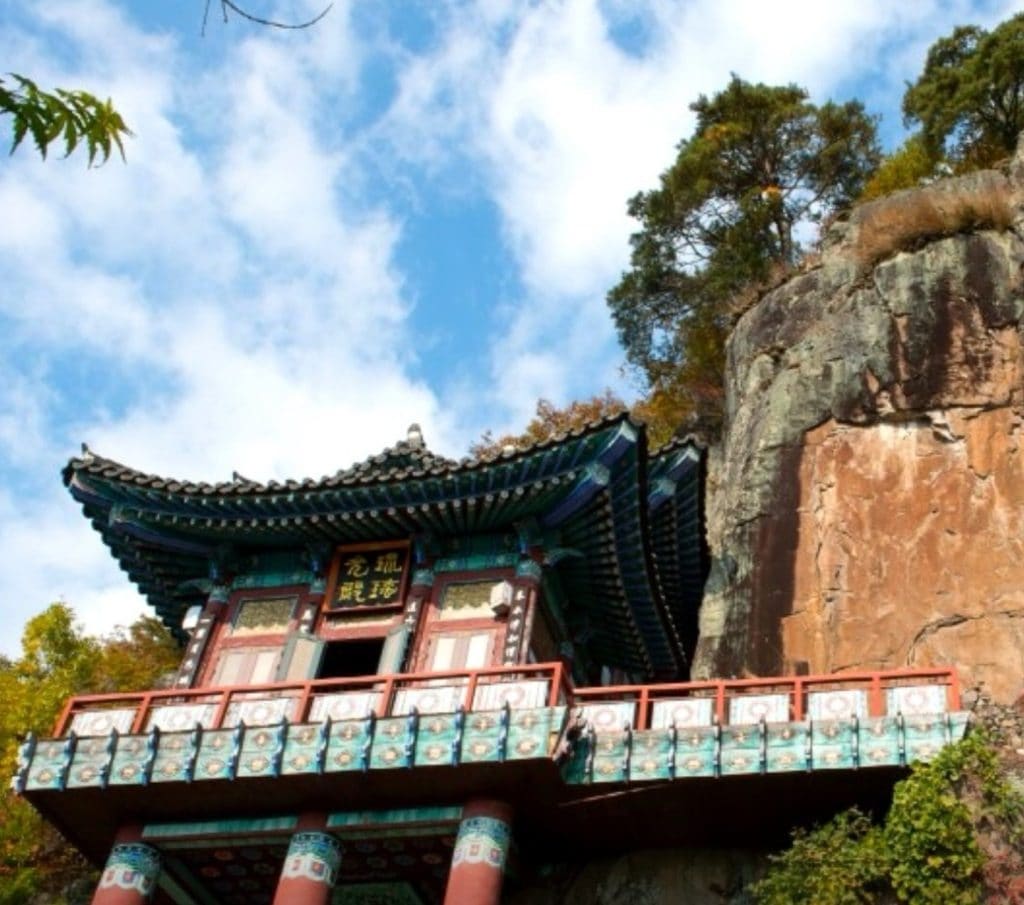 CNN 선정 10대 사찰 여행: 영혼을 씻기는 풍경과 맛집 총정리 6